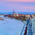 The River 31, Baritoni * بوري