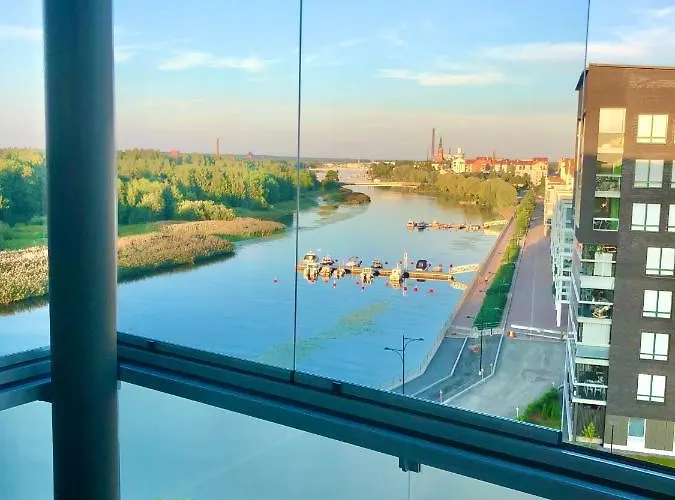 The River 31, Baritoni 波里